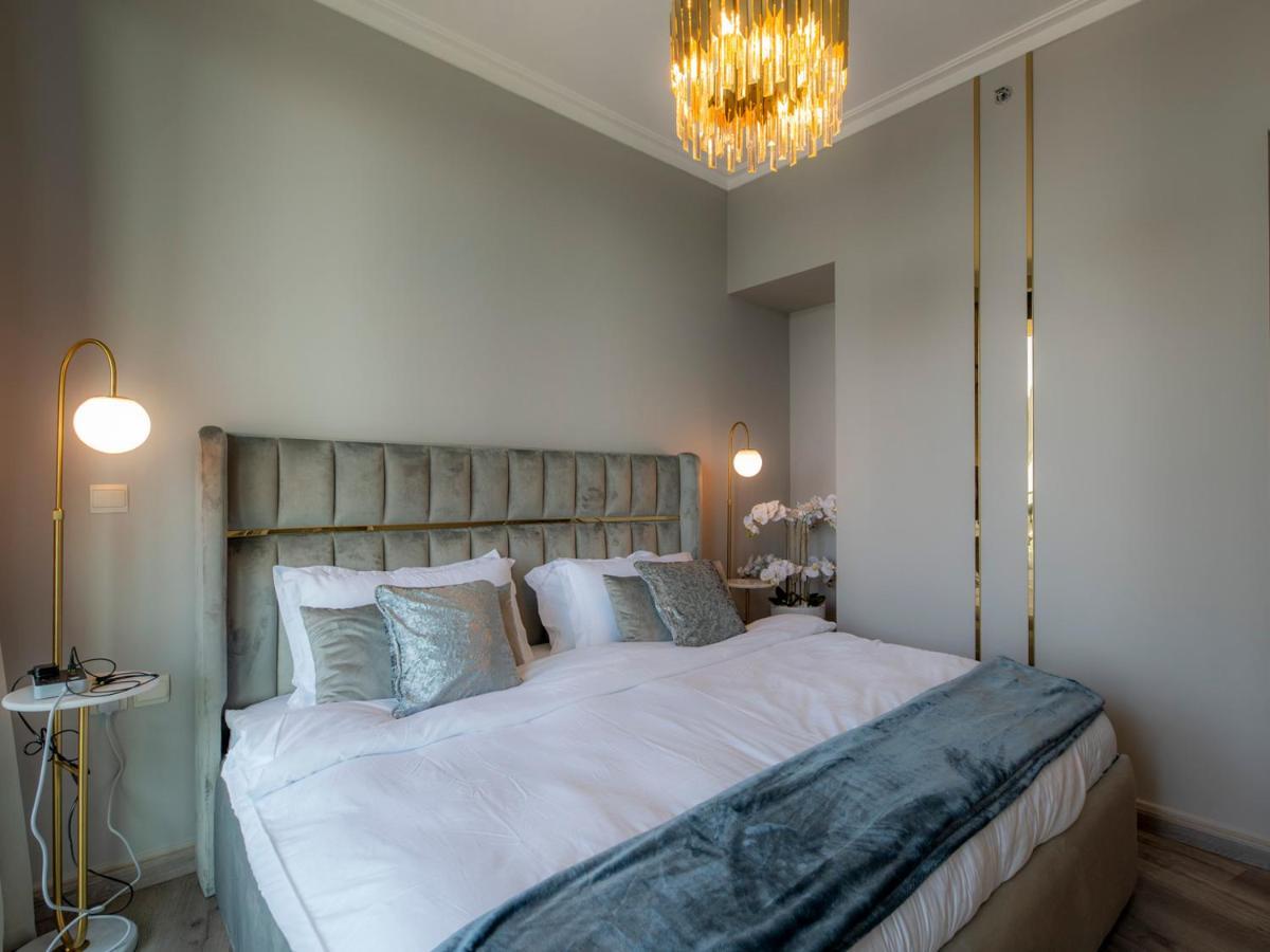 First Class 2Br With Full Dubai Skyline & Sea View Exterior photo
